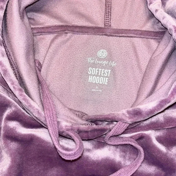 Soft Velour hoodie - Picture 3 of 9